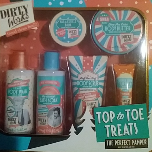 Dirty Works Beauty Top To Toe Treat Set